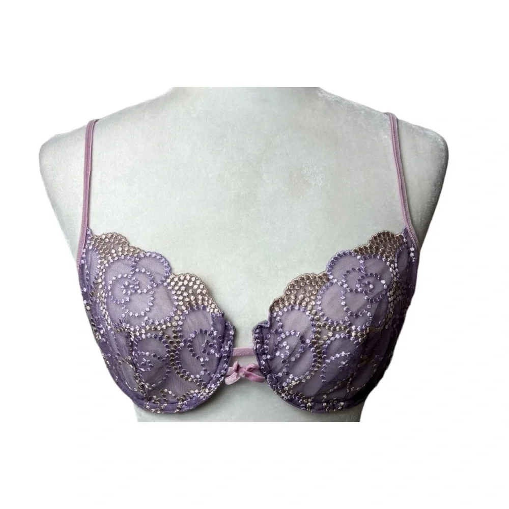 Victoria’s Secret Angels embroidered floral unlined demi bra.